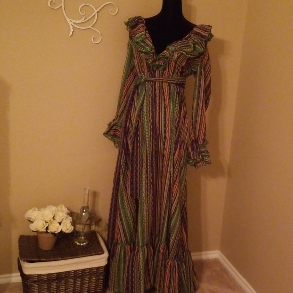 Beautiful Boho Maxi dress - Picture 2 of 8